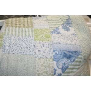  King Bed Quilt (Clearance) NEW Designer Outlet Sale: Home & Kitchen