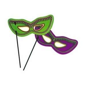  Plastic Mardi Gras Masks 