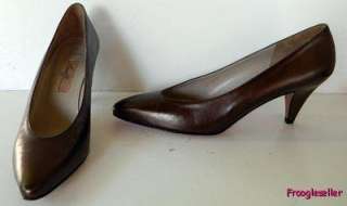 Amalfi womens Monica heels pumps shoes 9.5 AAA brown leather  