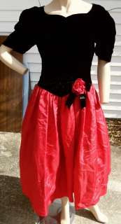 Vintage Black Red Velvet Fancy Prom Dress 70s 80s Size 9  