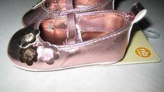   Infant Girl Size 0 Newborn Metallic Pink Crib Shoes NEW  