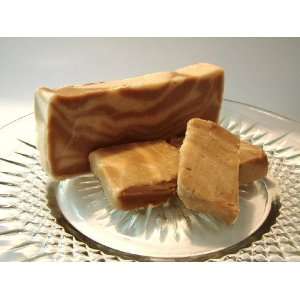 HRFS Caramel Apple Fudge 1/2 Lb Box  Grocery & Gourmet 