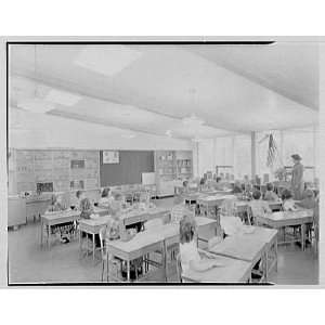  Photo The Country School, Weston, Massachusetts. Classroom 