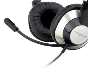 Noise cancelling mic and leatherette ear cushions make the HS 720 the 
