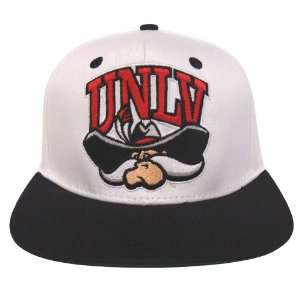  UNLV Runnin Rebels Retro 2 Tone NL Snapback Cap Hat White 