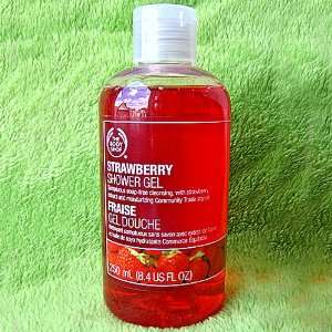  Body Shop Strawberry Shower Gel: Beauty