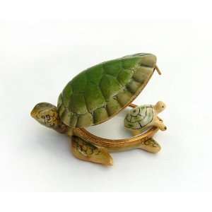    Green Turtle with Baby Turtle French Le Limoges Box