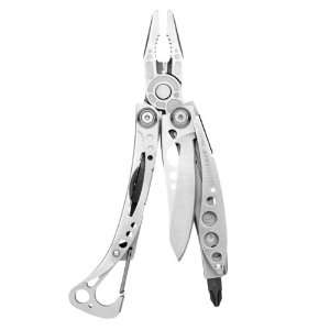  Skeletool Aluminum Scale Nylon Sheath