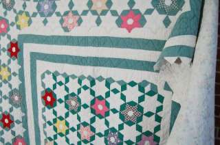 40s Green Touching Stars Antique Quilt ~Prairie Points  