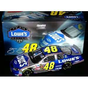    2005 Jimmie Johnson #48 Lowes Racing 1/24 SIGNED