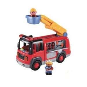  Light and Sound Fire Engine: Toys & Games