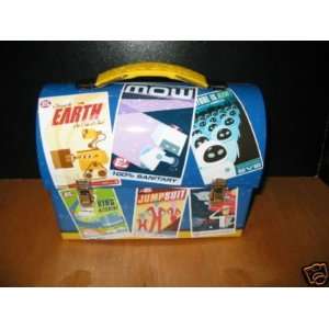  Disney Wall E Metal Tin Dome Lunch Box   Blue with Yellow 
