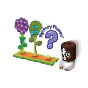   : Moshi Monsters Bobble Bots Figure and Flower McNulty: Toys & Games