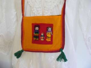 GUATEMALAN WORRY DOLLS   HAND BAG WITH FAMILY OF DOLLS  