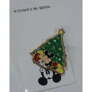   Enamel Pin Disney Mickey Mouse W/christmas Tree 