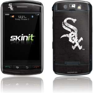  Chicago White Sox   Solid Distressed skin for BlackBerry 