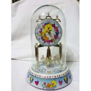  Looney Tunes Tweety Decorative Dome Clock 