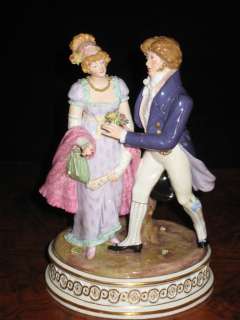 Meissen Porcelain Figurine COUPLE IN LOVE  