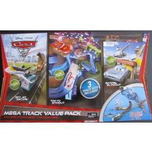   / Pixar CARS 2 Movie Exclusive Mega Track Value Pack Toys & Games