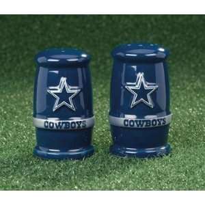  Dallas Cowboys Salt & Pepper Shaker Set