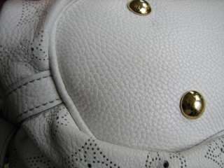 LOUIS VUITTON xs MAHINA white shoulder bag excellent used   MPRS 