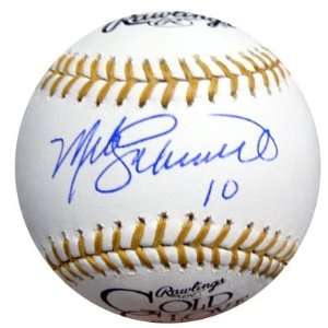  Mike Schmidt Autographed/Hand Signed Gold Glove Baseball 