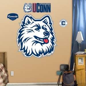  Connecticut Huskies Logo Wall Décor