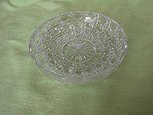 Vintage Small Candy/Nut Dish Crystal Clear Beautiful Design Diamonds 
