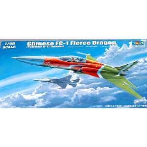   Dragon (Pakistani Jf17 Thunder) Fighter 1 48 Trumpeter: Toys & Games