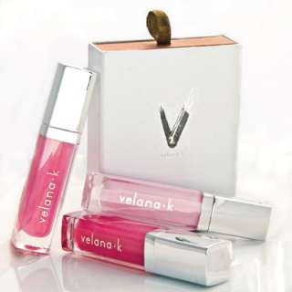  Enhancing Gloss  10 Diffrent Colors   Keeps Lips Soft & Smooth  