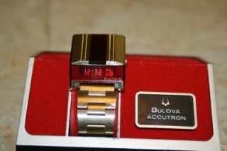   Accutron LED Mens Watch   working, 1977 (N7), with red insert  