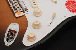New Fender ® Classic Player 50s Stratocaster®, Strat, 2 Color 