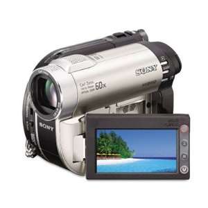 DVD Handycam Camcorder   2.7LCD, 60x, 2 1/4x3 5/8x5 1/8 