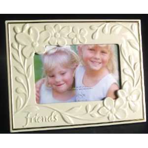  China Portrait Gallery All Occasion Frame Holds 4 X 6, Fine China 