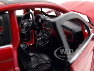 2008 FIAT 500 RED 1:24 DIECAST CAR MODEL  