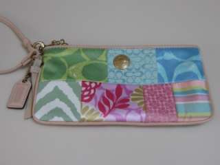   Patchwork Multi Pastel Purse Bag Handbag 378, Wallet and Wristlet EUC