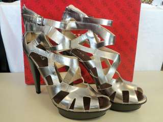 Guess New Womens Pewter Leather Platform Heels 9.5 M Shoes  