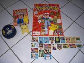 Pokemon Karten,Stickers Album Sammellung Stofftier & Ball! in 