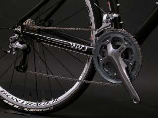 this bikes shimano drivetrain is excellent at the task at