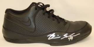 Brian Scalabrine Boston Celtics Signed Game Used Shoe  
