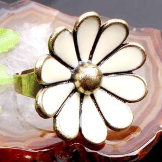   Vintage Carved Lovely Daisy Flower Ring Adjustable US 8 10 1pcs~~~HOT