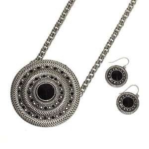 Circle Medallion Pendant Necklace Set; 18L; Burnished Silver Metal 