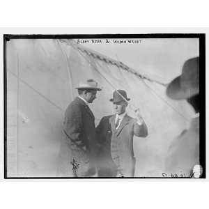  Allen,Wilbur Wright together talking