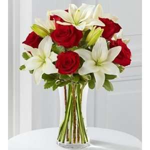   My Everything Valentines Day Flower Bouquet   9 Stems   Vase Included
