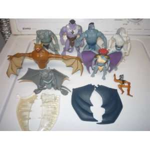  LOT OF 8  VINTAGE GARGOYLES ACTION FIGURES WITH WING PARTS 