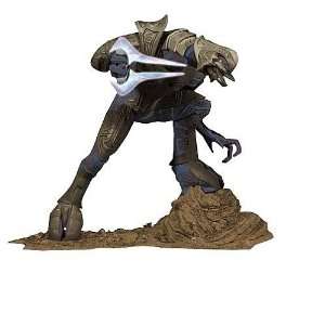   Halo Legendary Collection Arbiter Action Figure: Toys & Games