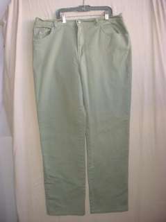 Gloria Vanderbilt   Womens Green Tapered Leg Jeans Size 16P   meas 