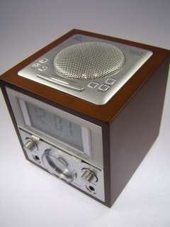 Digitaler RETRO Radio Wecker Holz Optik mit LCD Uhr °C Licht 