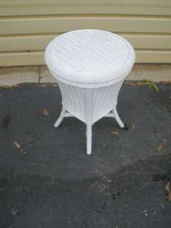 48281 Round Wicker Lamp Table Stand  